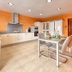 Costacabana - Villa Marysol